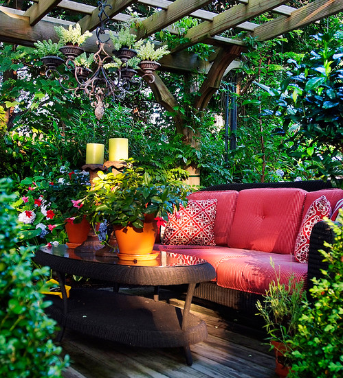  demart grup حول بنا